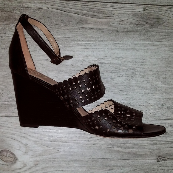 EUC Tory Burch Wedge Sandals - Picture 3 of 8